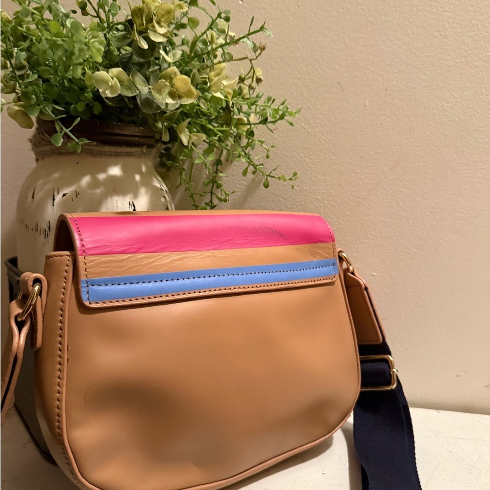 Tommy Hillfiger - Genuine Leather Multicolor Striped Women's Crossbody Bag EUC - Picture 3 of 14
